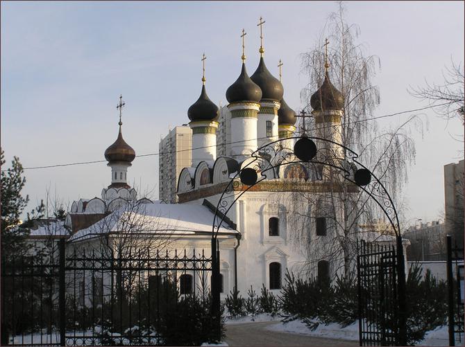 Rysslands tempel: Kyrkan av den välsignade jungfruens kyrka i Bratzewo