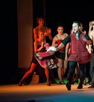 Musical Comedy Theatre, Barnaul: repertoar, bilder och recensioner