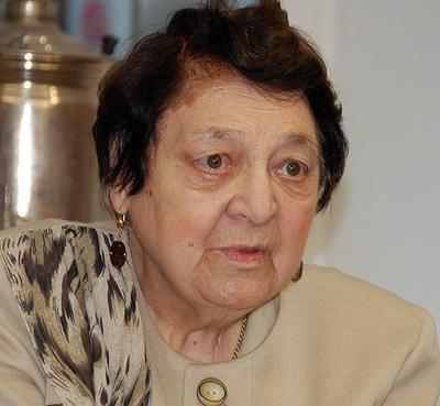 Barnens poetess Irina Tokmakova. biografi